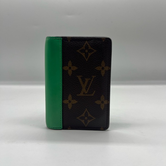 Louis Vuitton Classic Monogram Pocket Organizer - Picture 2 of 6